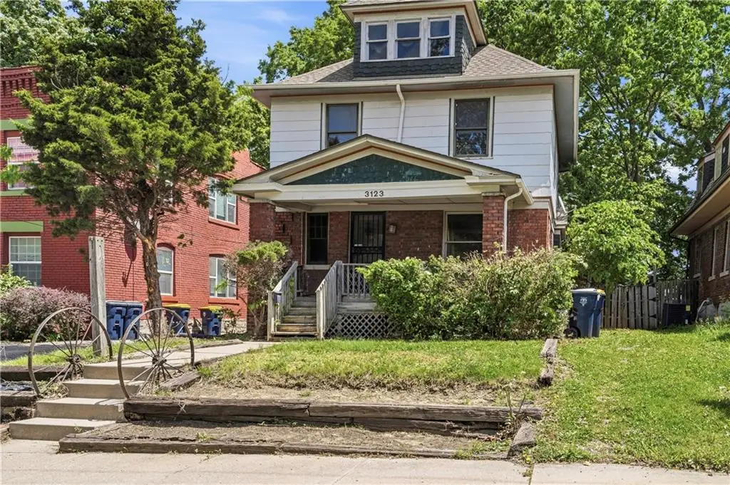 3123 Central Street, Kansas City, MO 64111 - #1