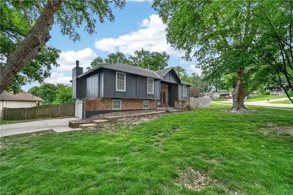3011 Tepee Avenue, Independence, MO 64057