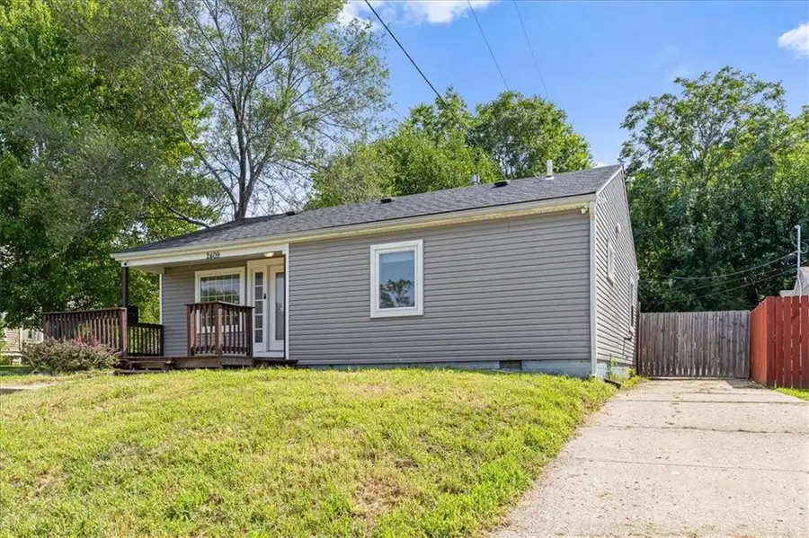 2409 N 10th Street, Kansas City, KS 66104 - #3
