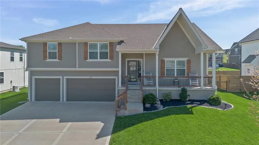 1213 SW Arborway Drive, Lees Summit, MO 64082 - #2