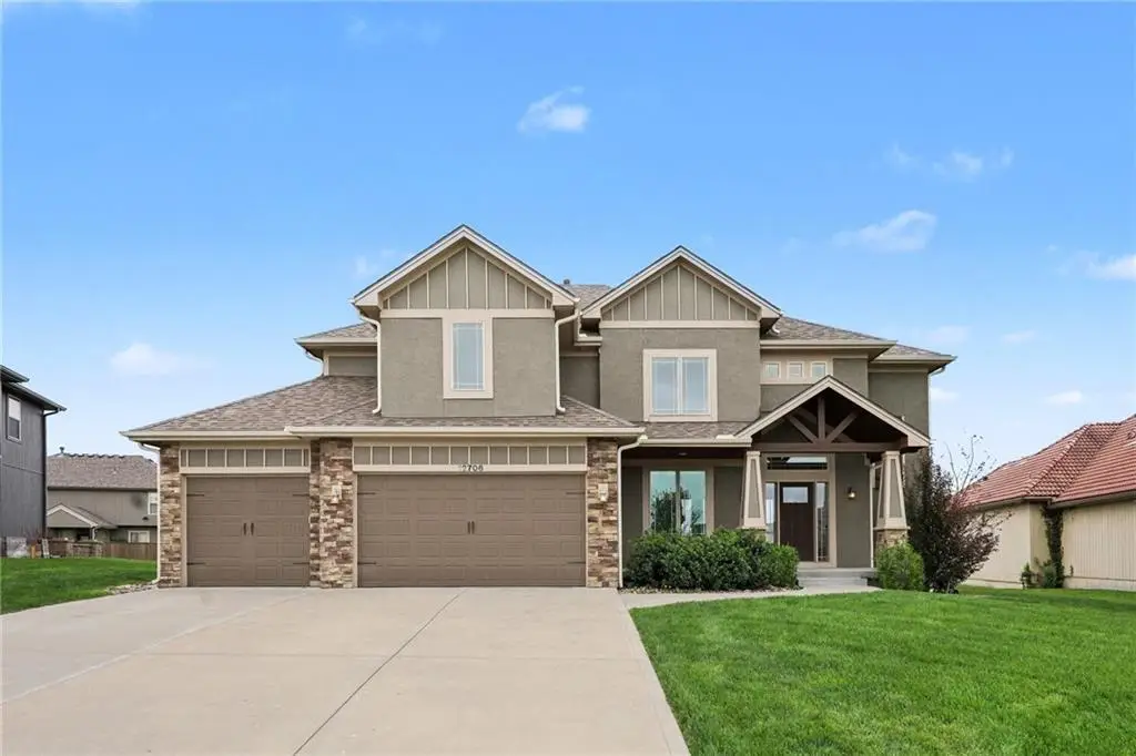 12706 S Laci Circle, Lees Summit, MO 64086 - #1