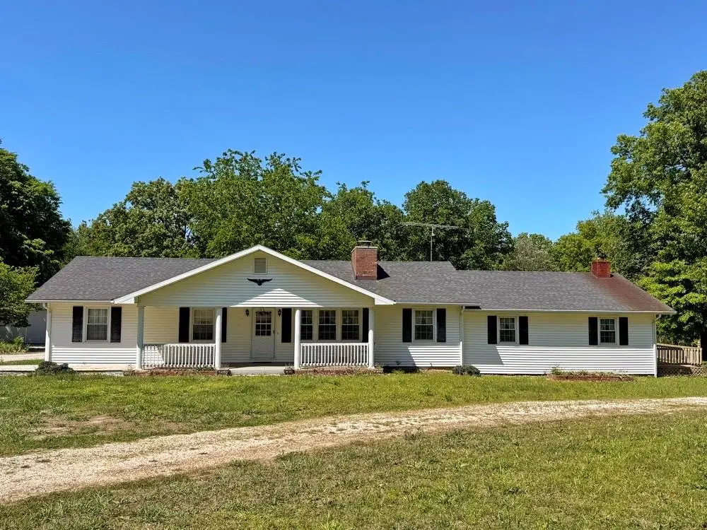 8289 E 570 Road, El Dorado Springs, MO 64744 - #1