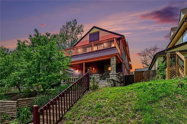 3944 Mcgee Street, Kansas City, MO 64111