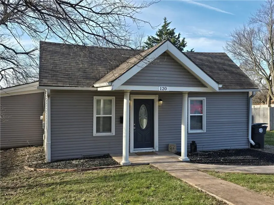 120 E South Avenue, Belton, MO 64012 - #2