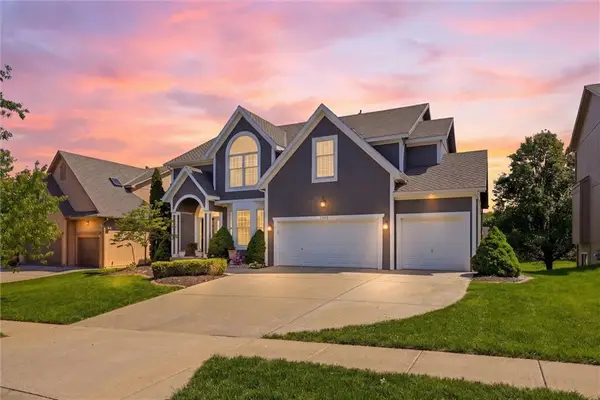 7709 W 145th Street, Overland Park, KS 66223