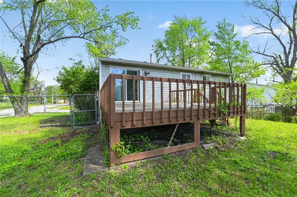 8701 E 96th Terrace, Kansas City, MO 64134 - #1
