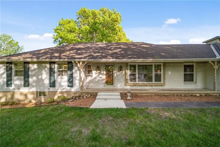 6317 Sterling Avenue, Raytown, MO 64133 - #3