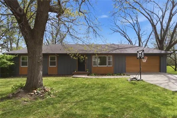3411 E 78th Street, Kansas City, MO 64132