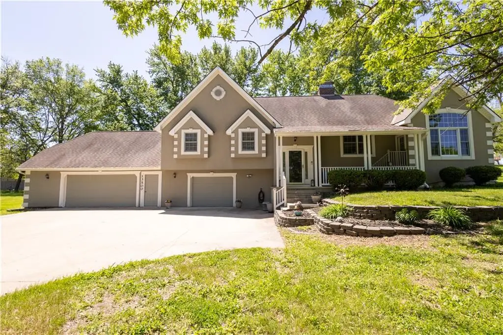 13500 Brookwood Way, Saint Joseph, MO 64505 - #1
