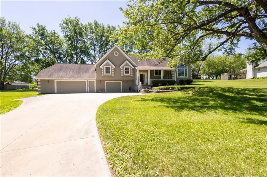 13500 Brookwood Way, Saint Joseph, MO 64505 - #3