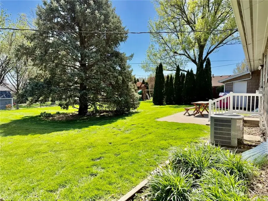 1231 Crestview Drive, Maryville, MO 64468 - #3
