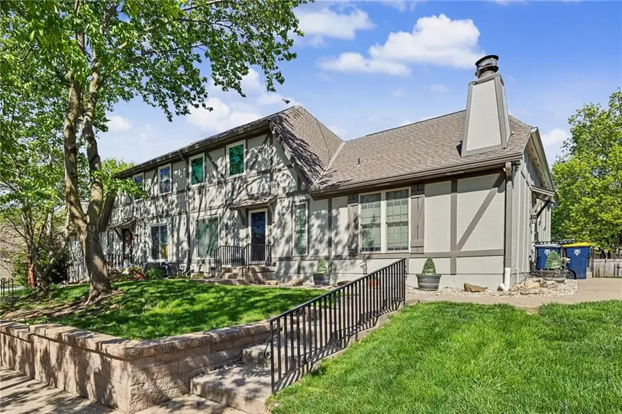 7004 N Fisk Court, Kansas City, MO 64151 - #2