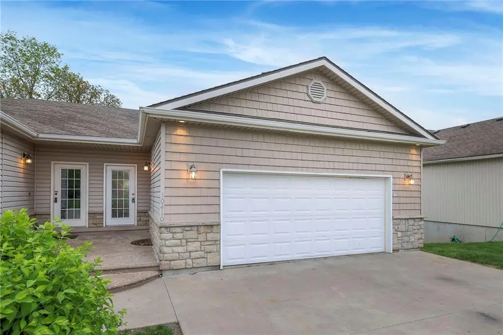 10410 E 45th Terrace, Kansas City, MO 64133 - #1