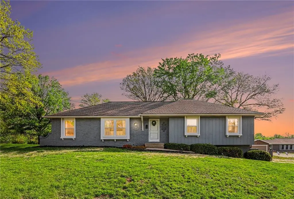 9901 Wayne Avenue, Kansas City, MO 64131 - #1