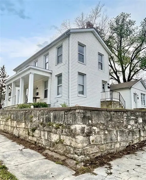 703 N Carolina Street, Louisiana, MO 63353