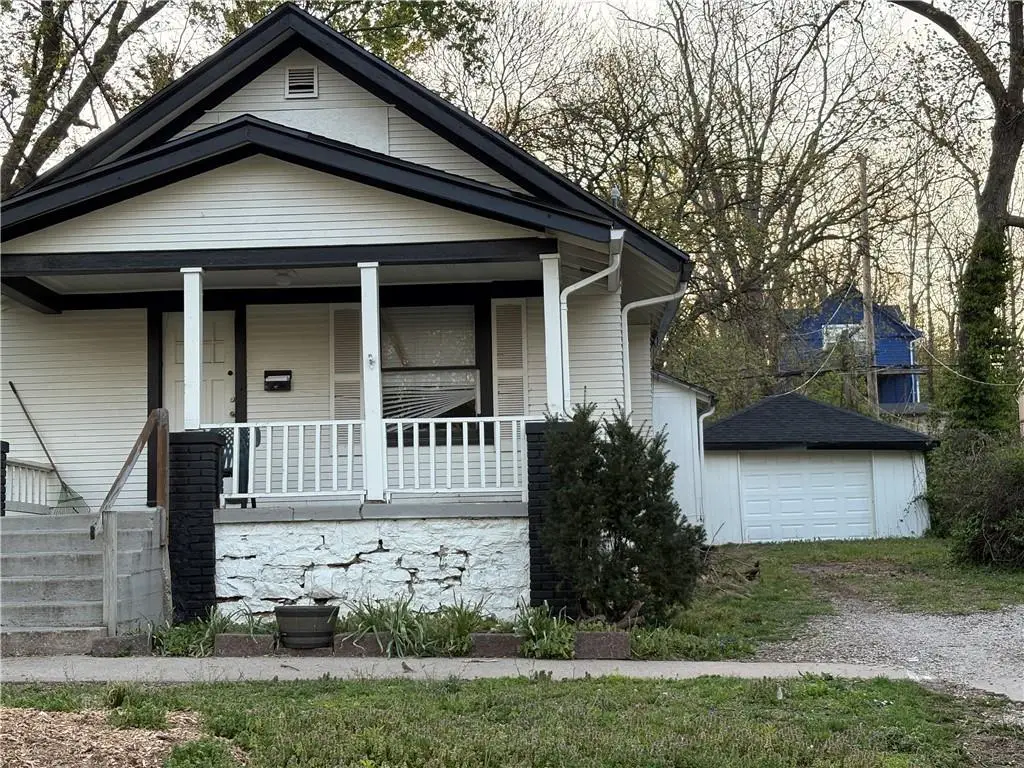 533 Brookside Avenue, Independence, MO 64053 - #1