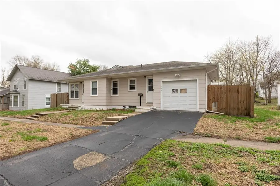 709 Broad Street, Tarkio, MO 64491 - #3