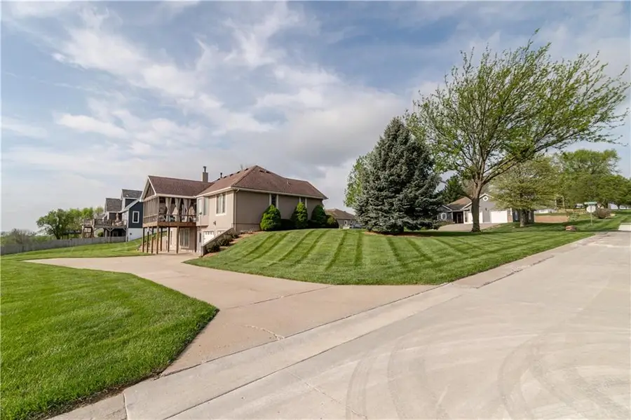 1510 Brookdale Drive, Atchison, KS 66002 - #2