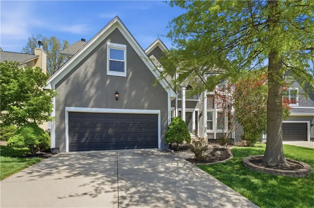 12129 Hardy Street, Overland Park, KS 66213 - #1