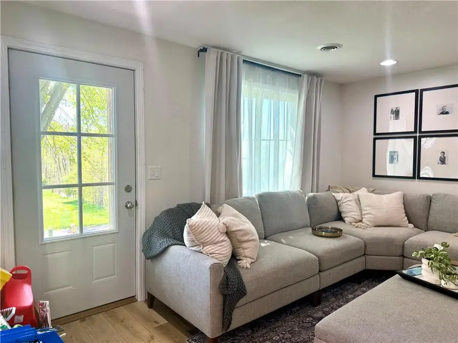 135 SE Mount Zion Road, Saint Joseph, MO 64504 - #3