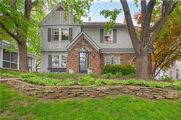 308 E 68th Terrace, Kansas City, MO 64113