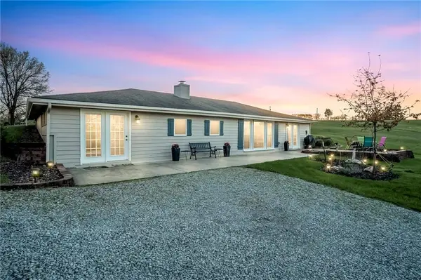 541 Lake Viking Terrace, Gallatin, MO 64640