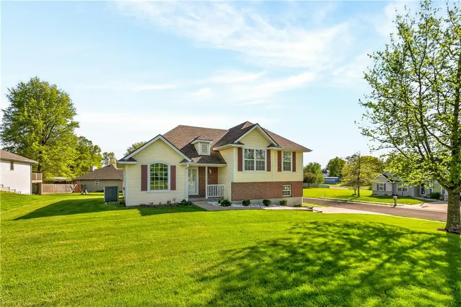 103 Somerset Drive, Gower, MO 64454 - #2
