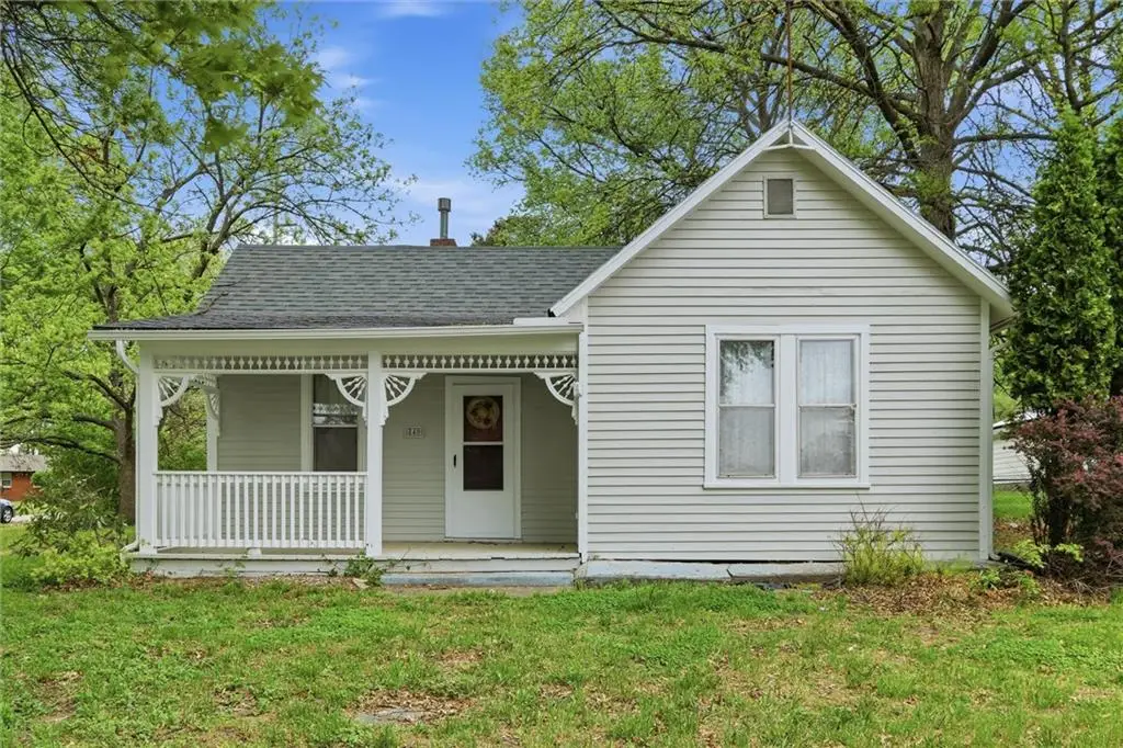 840 Limit Street, Leavenworth, KS 66048 - #1