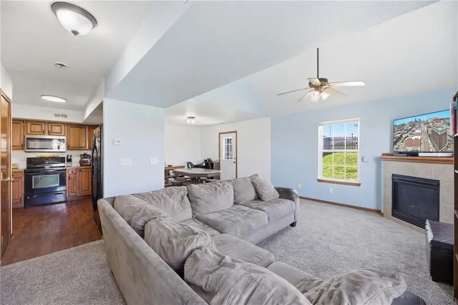 16820 Sheehan Road, Basehor, KS 66007 - #3