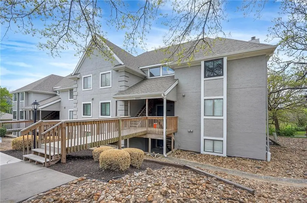 5860 Park Unit #12 Street, Shawnee, KS 66216 - #1