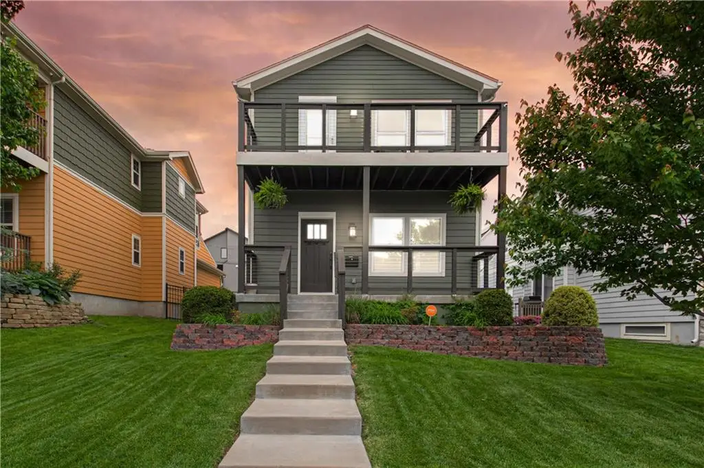 2546 Tracy Avenue, Kansas City, MO 64108 - #1