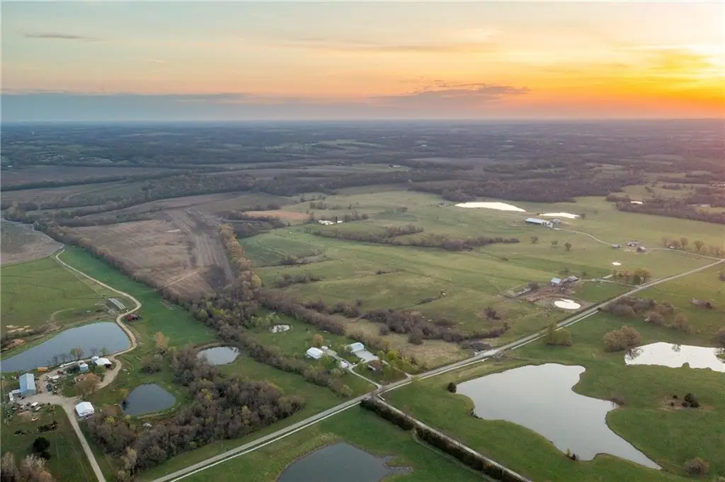 221 200th Road, Warrensburg, MO 64093 - #1