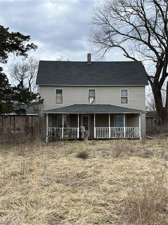 847 S 30th Street, McCune, KS 66753