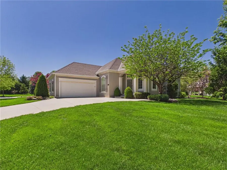 11844 S Hallet Street, Olathe, KS 66062 - #2