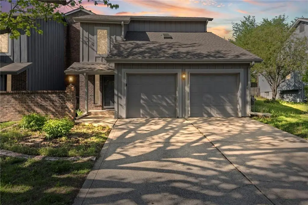 1202 NE 83rd Terrace, Kansas City, MO 64118 - #1