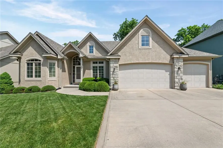 7823 N Cosby Avenue, Kansas City, MO 64151 - #2