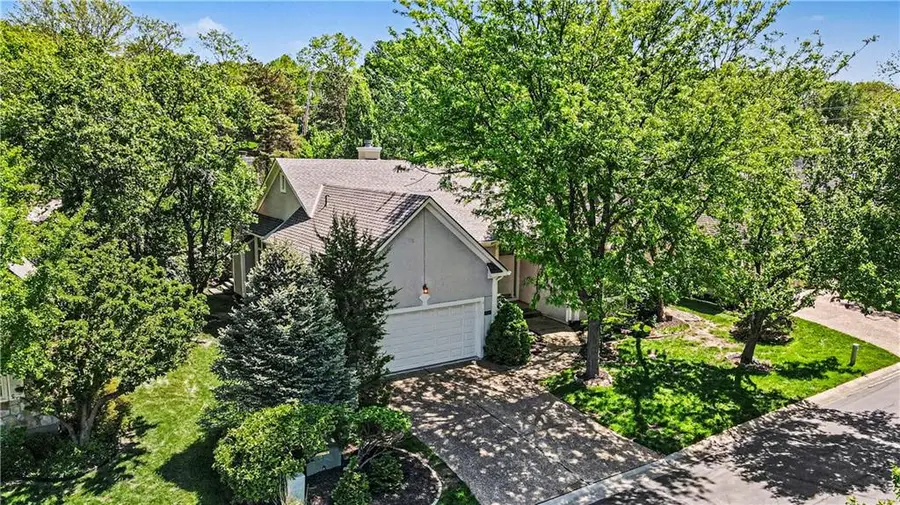 12623 Cedar Street, Leawood, KS 66209 - #3
