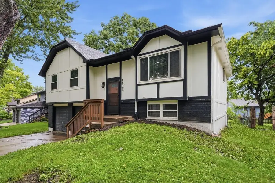 16308 W 125 Terrace, Olathe, KS 66062 - #2