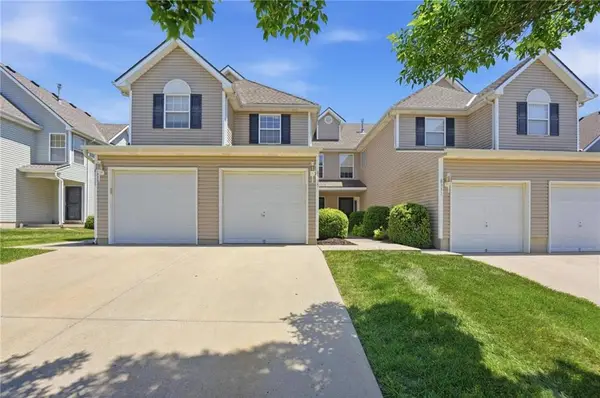 8335 N Kensington Avenue, Kansas City, MO 64119