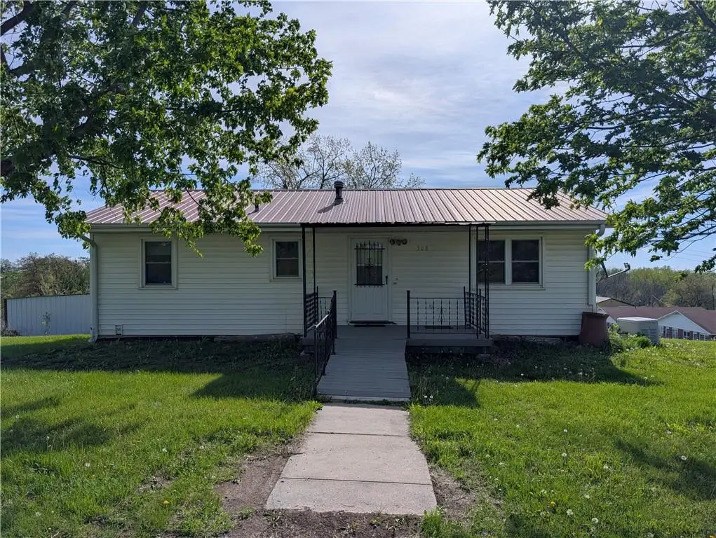 508 S Lyon Street, Grant City, MO 64456 - #1