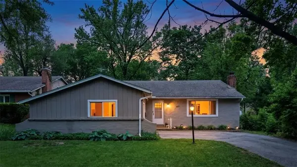 607 E 90th Terrace, Kansas City, MO 64131