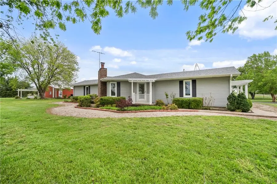 1504 17000 Road, Parsons, KS 67357 - #2