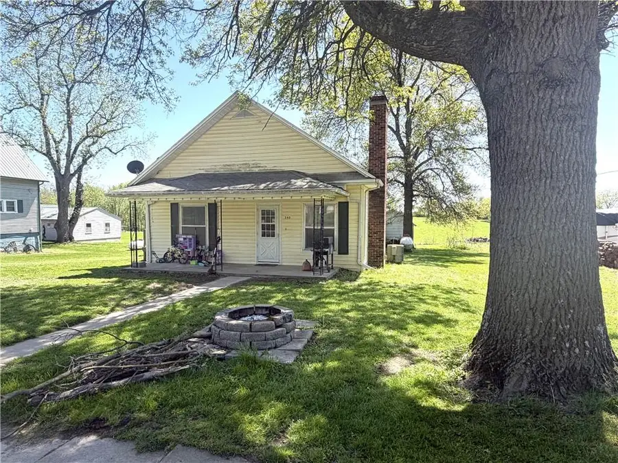 340 W Wisconsin Street, Breckenridge, MO 64625 - #2