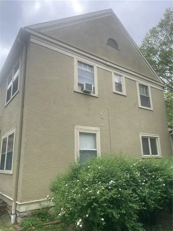 6416 Pennsylvania Street, Kansas City, MO 64113 - #3