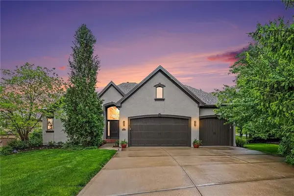 10515 N Michigan Avenue, Kansas City, MO 64155