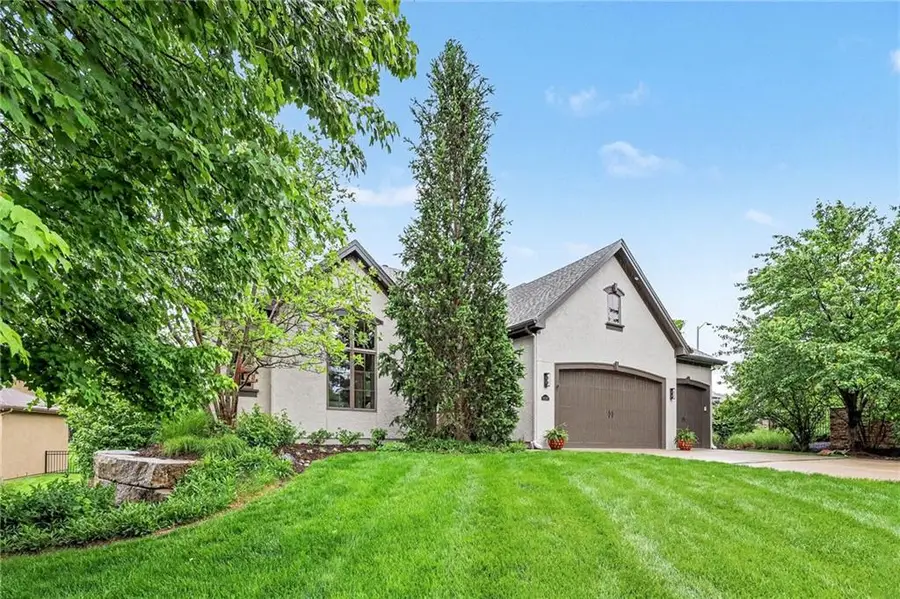 10515 N Michigan Avenue, Kansas City, MO 64155 - #3
