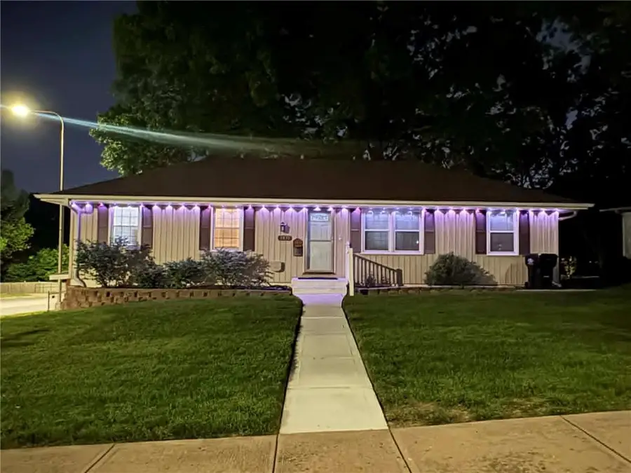 3830 S Breckenridge Drive, Independence, MO 64055 - #2