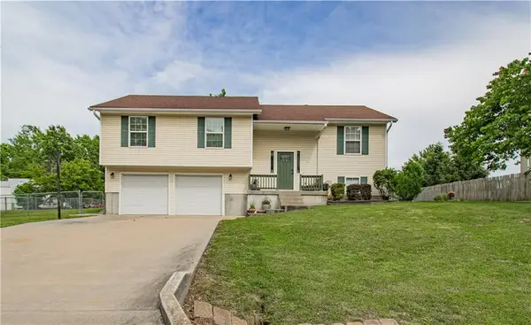 139 SE 621 Road, Warrensburg, MO 64093