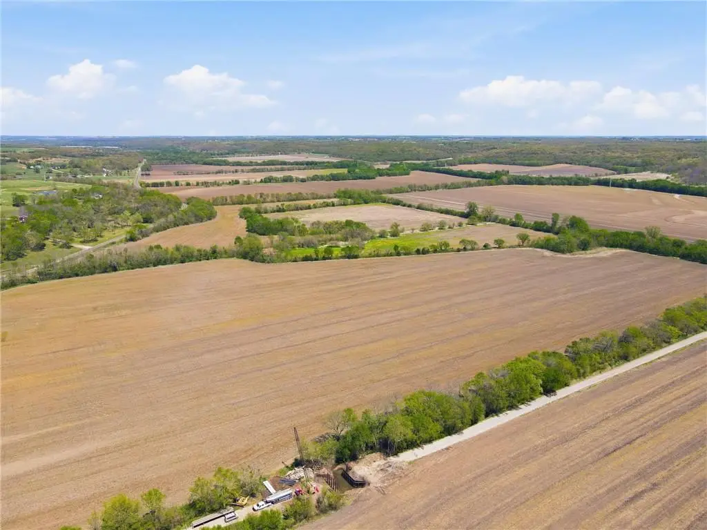 Tract 4 000 231st Street, Easton, KS 66020 - #1