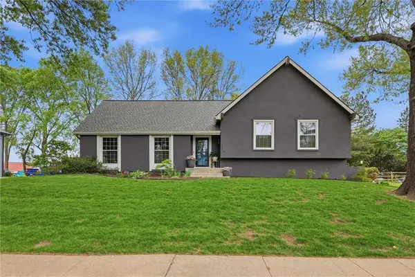 2601 W 121st Street, Leawood, KS 66209